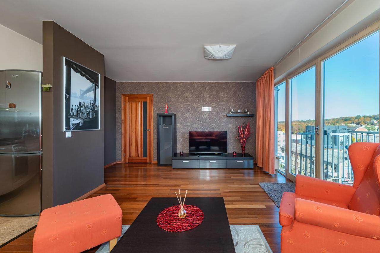 Panoramic City Centre Apartment By Polo Apartments Каунас Екстер'єр фото